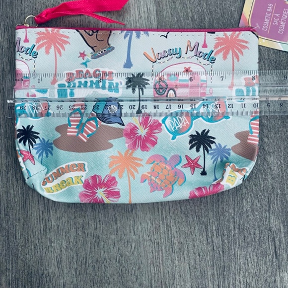 Blue Cosmetic Bag Pattern on Both Sides with Gold Zipper - Picture 5 of 5